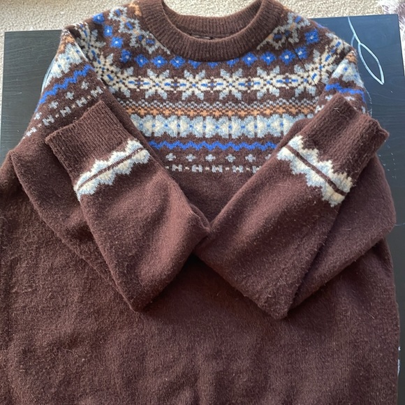 gap brown patterned sweatshirt - Picture 3 of 4